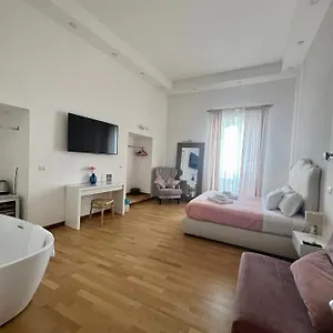 Caracciolo Beb Frühstückspension Neapel
