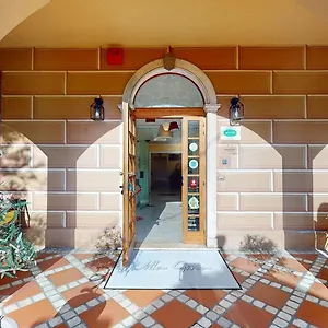 Hotel Gina, Finale Ligure
